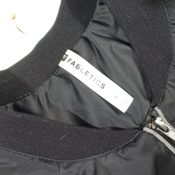 Fabletics Electra Puffy Bomber Semi Cropped Jacket - Picture 8 of 9